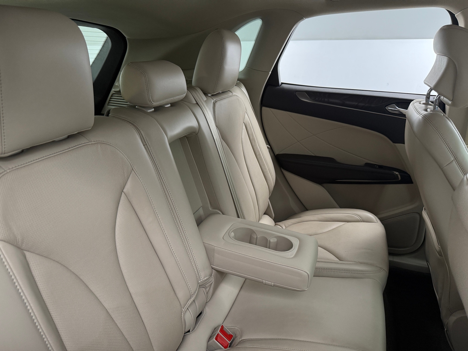 Thumbnail: 2017 Lincoln MKC - 5