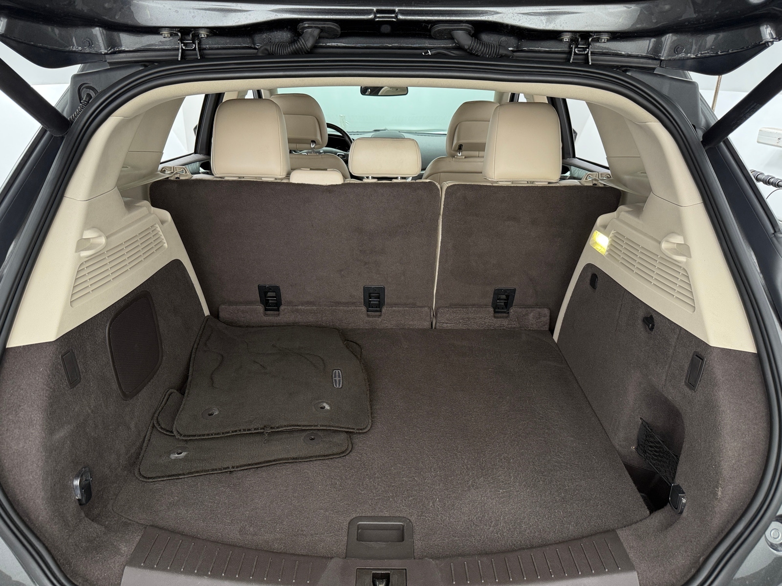 Thumbnail: 2017 Lincoln MKC - 6