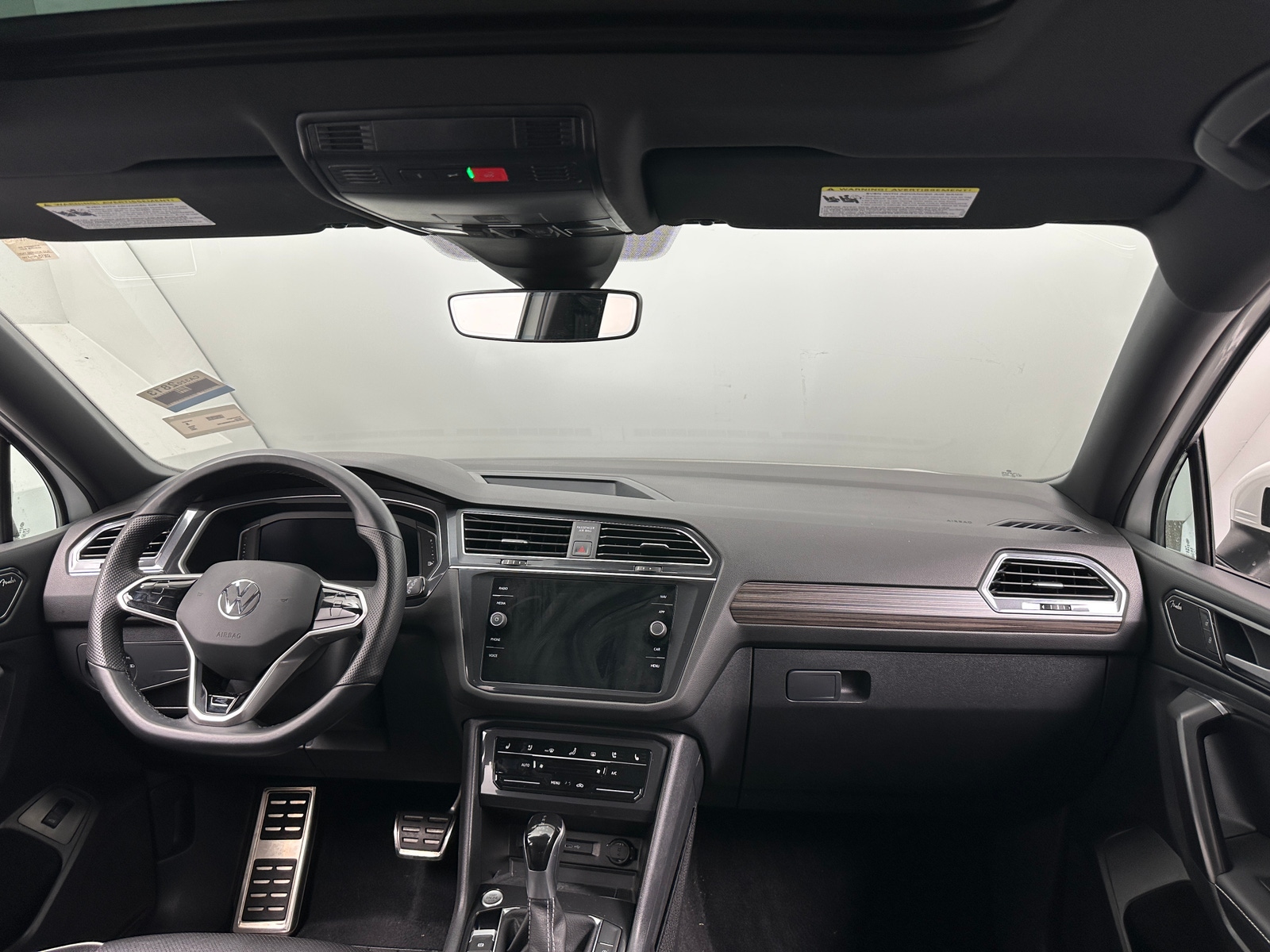 Thumbnail: 2022 Volkswagen Tiguan - 2