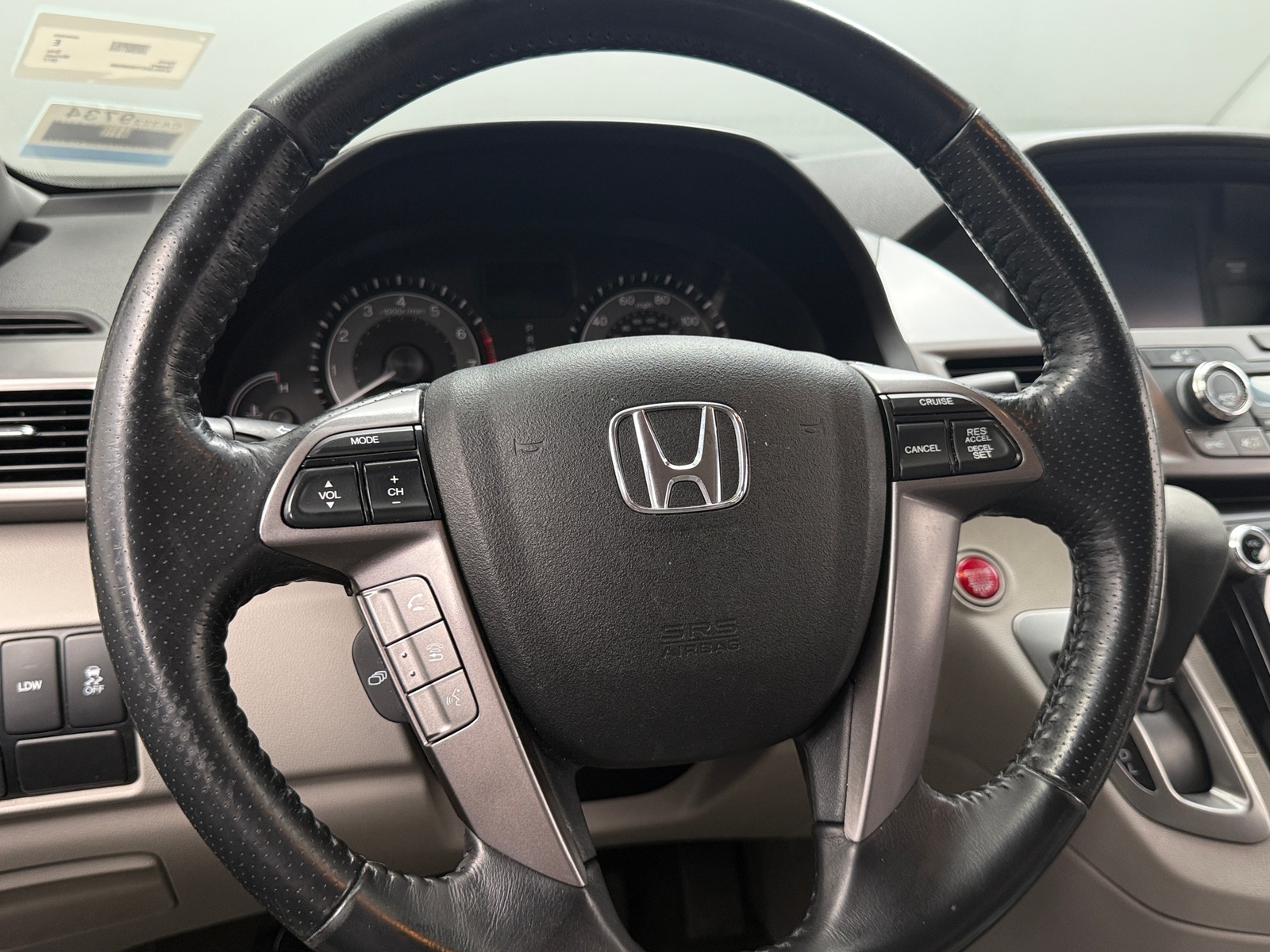 Thumbnail: 2017 Honda Odyssey - 4