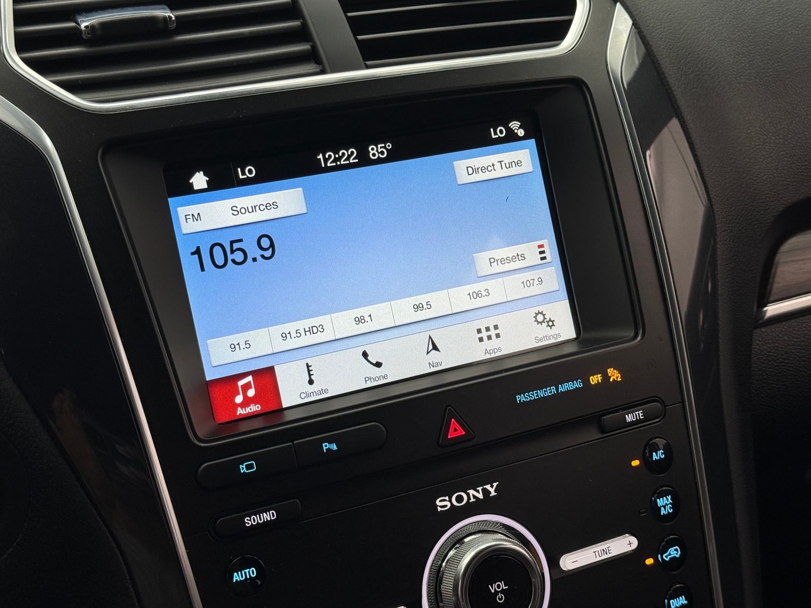 Thumbnail: 2019 Ford Explorer - 3