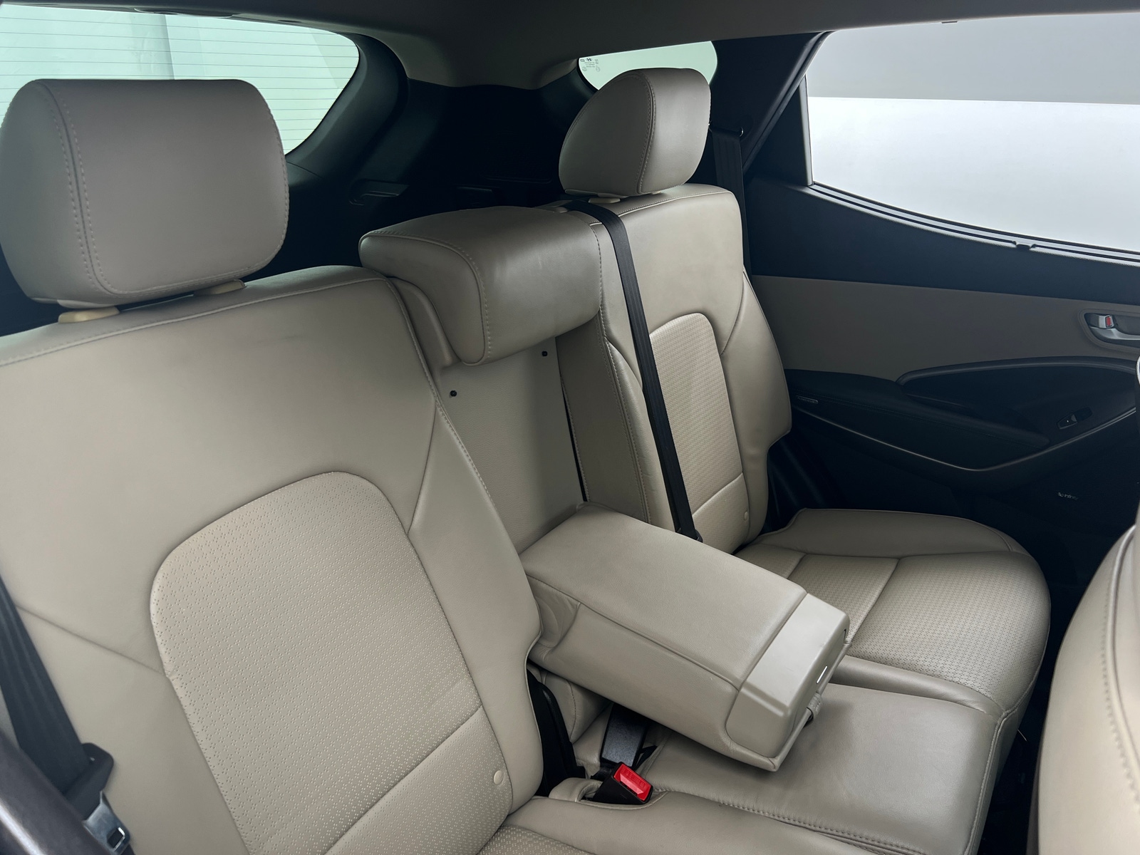 Thumbnail: 2014 Hyundai Santa Fe - 5
