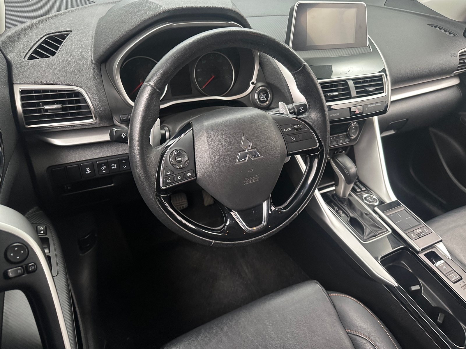 Thumbnail: 2019 Mitsubishi Eclipse Cross - 4