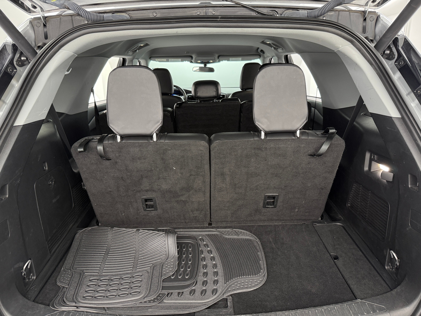 Thumbnail: 2023 Ford Explorer - 7