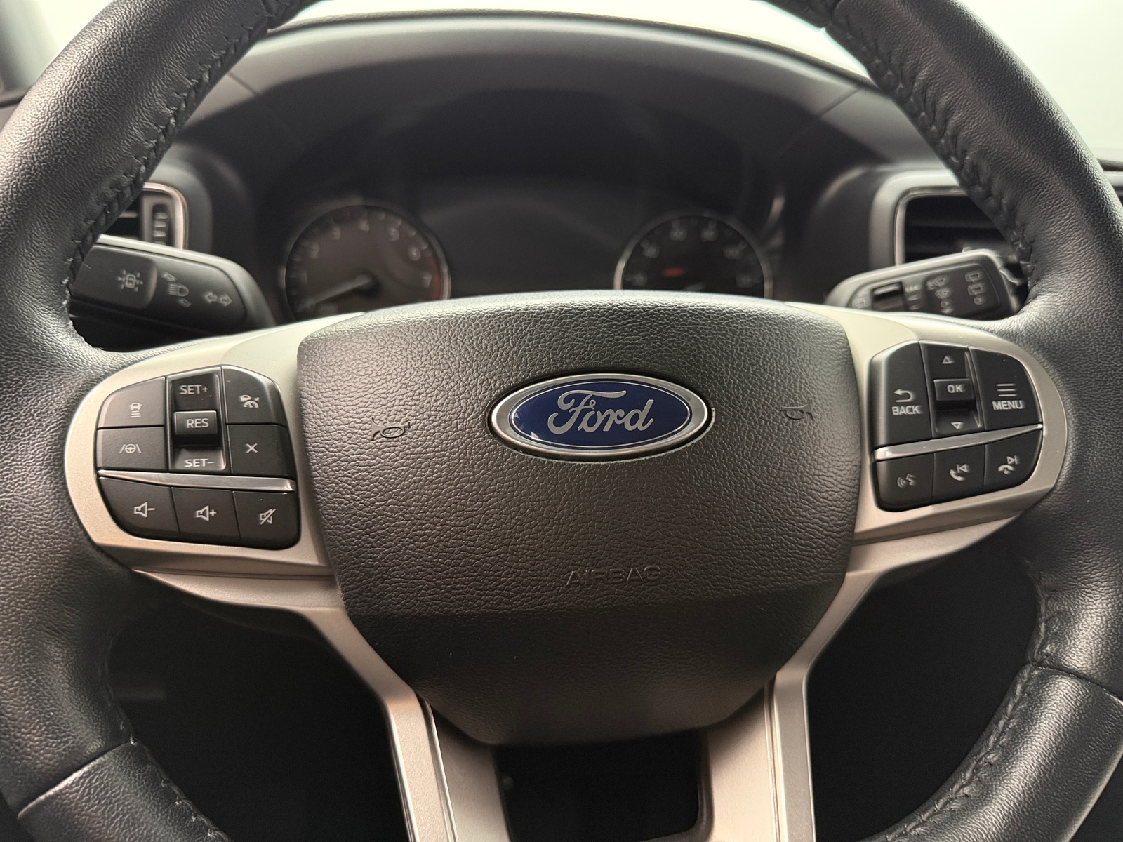 Thumbnail: 2024 Ford Explorer - 4