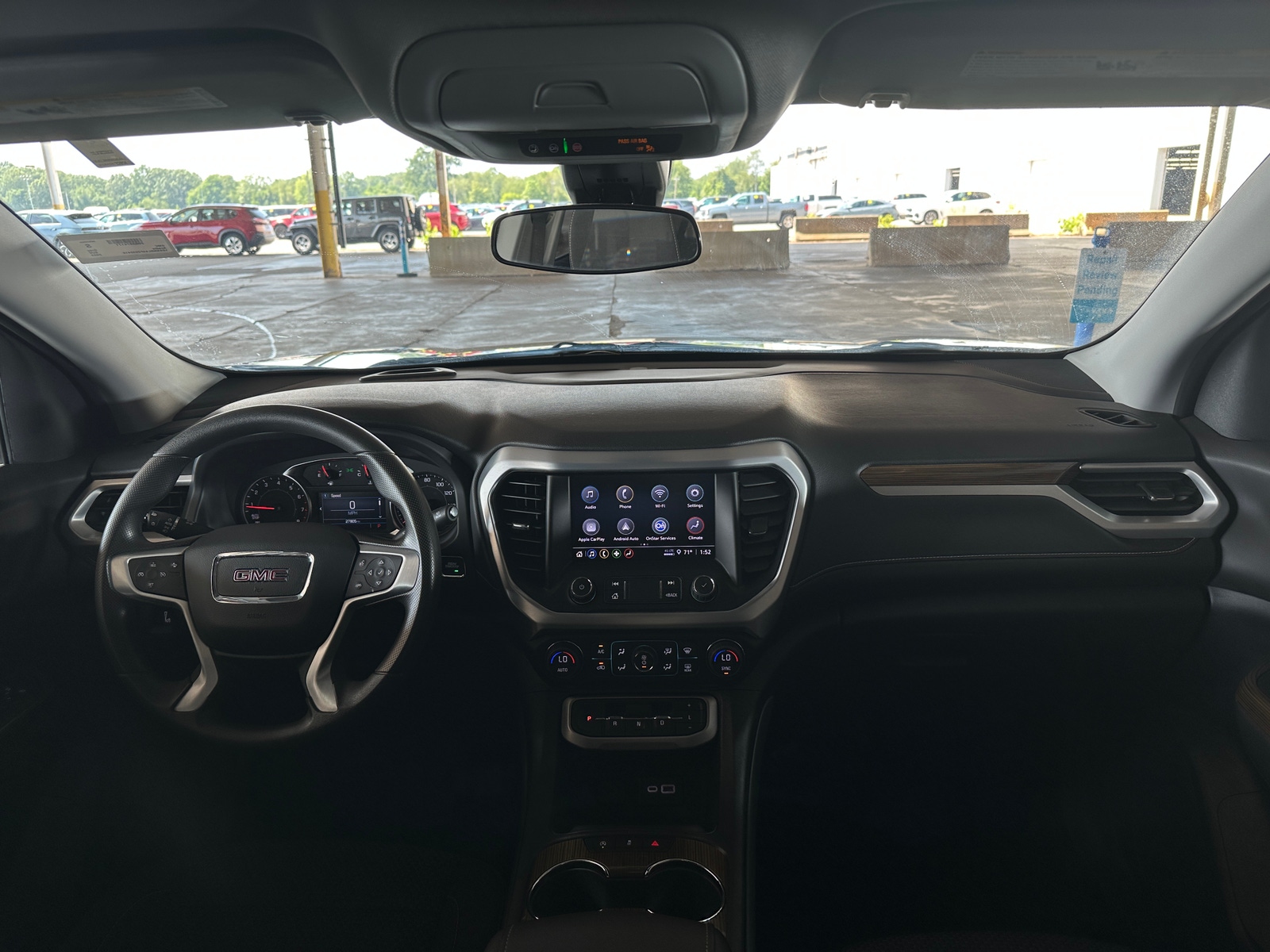 Thumbnail: 2023 GMC Acadia - 3