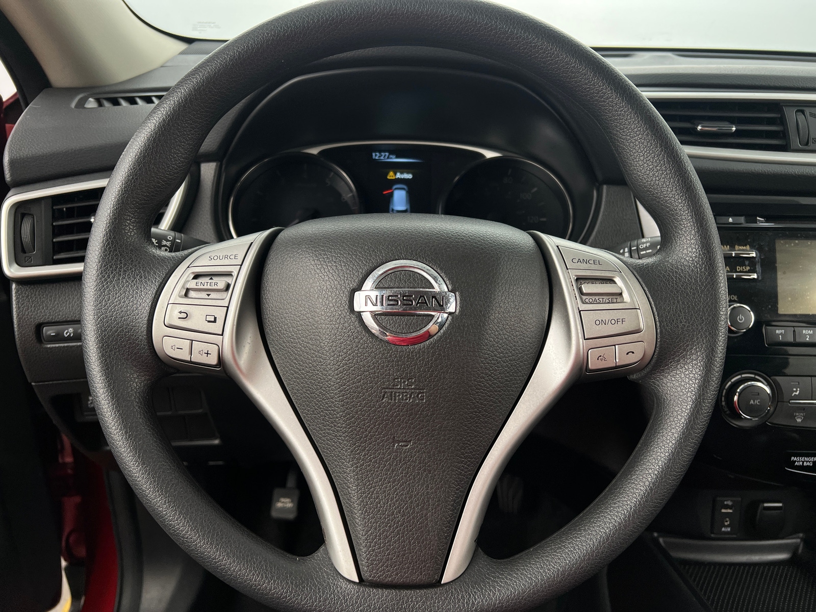 Thumbnail: 2016 Nissan Rogue - 5