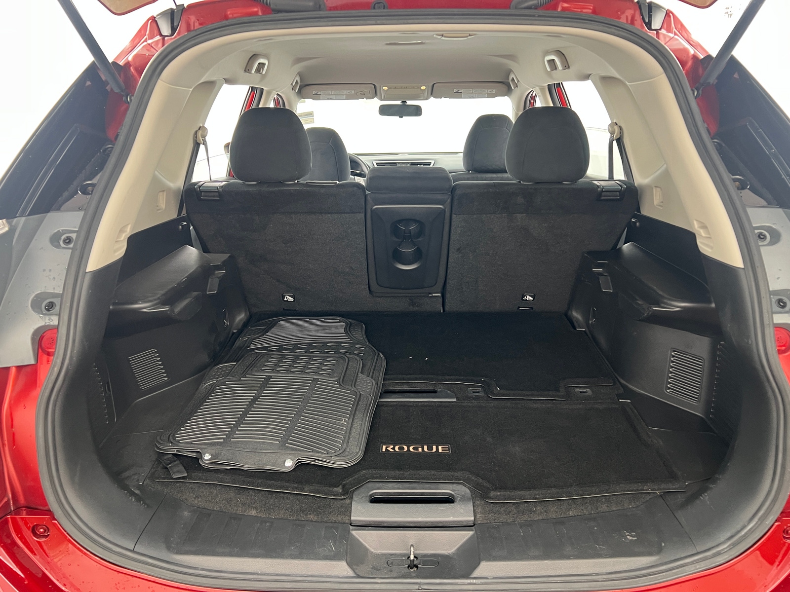 Thumbnail: 2016 Nissan Rogue - 7