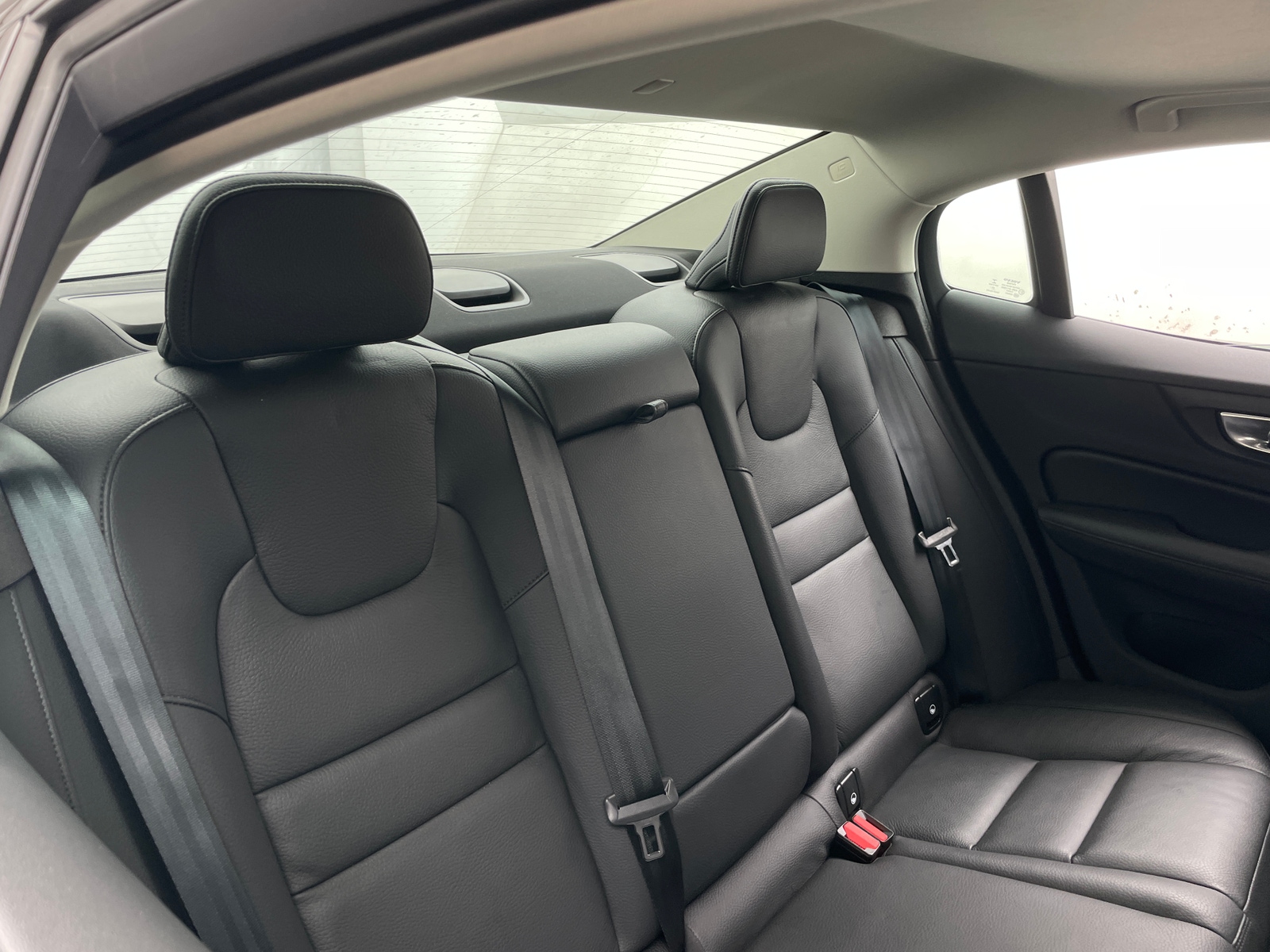 Thumbnail: 2024 Volvo S60 - 5