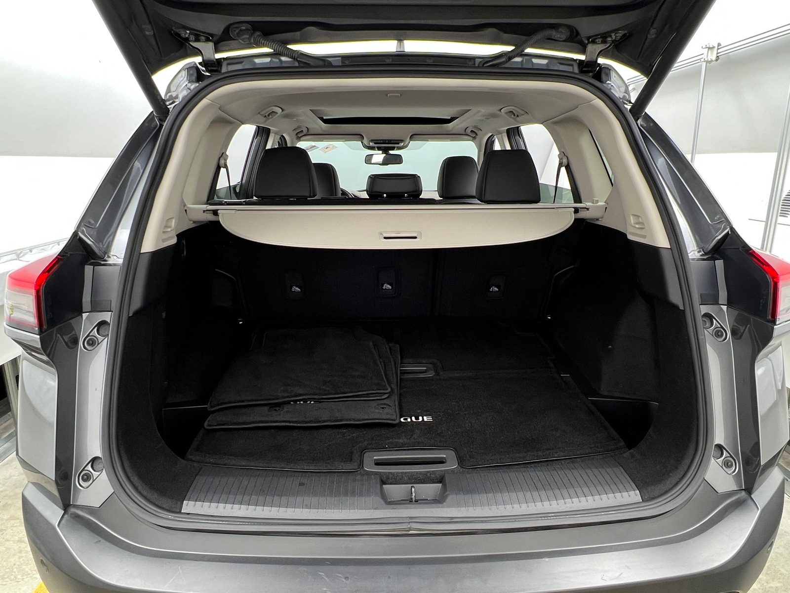 Thumbnail: 2023 Nissan Rogue - 6