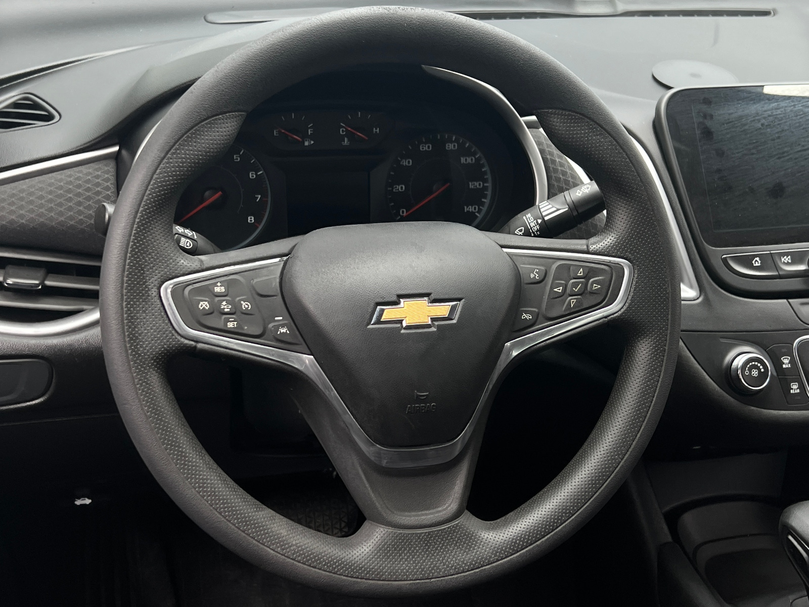 Thumbnail: 2023 Chevrolet Malibu - 5
