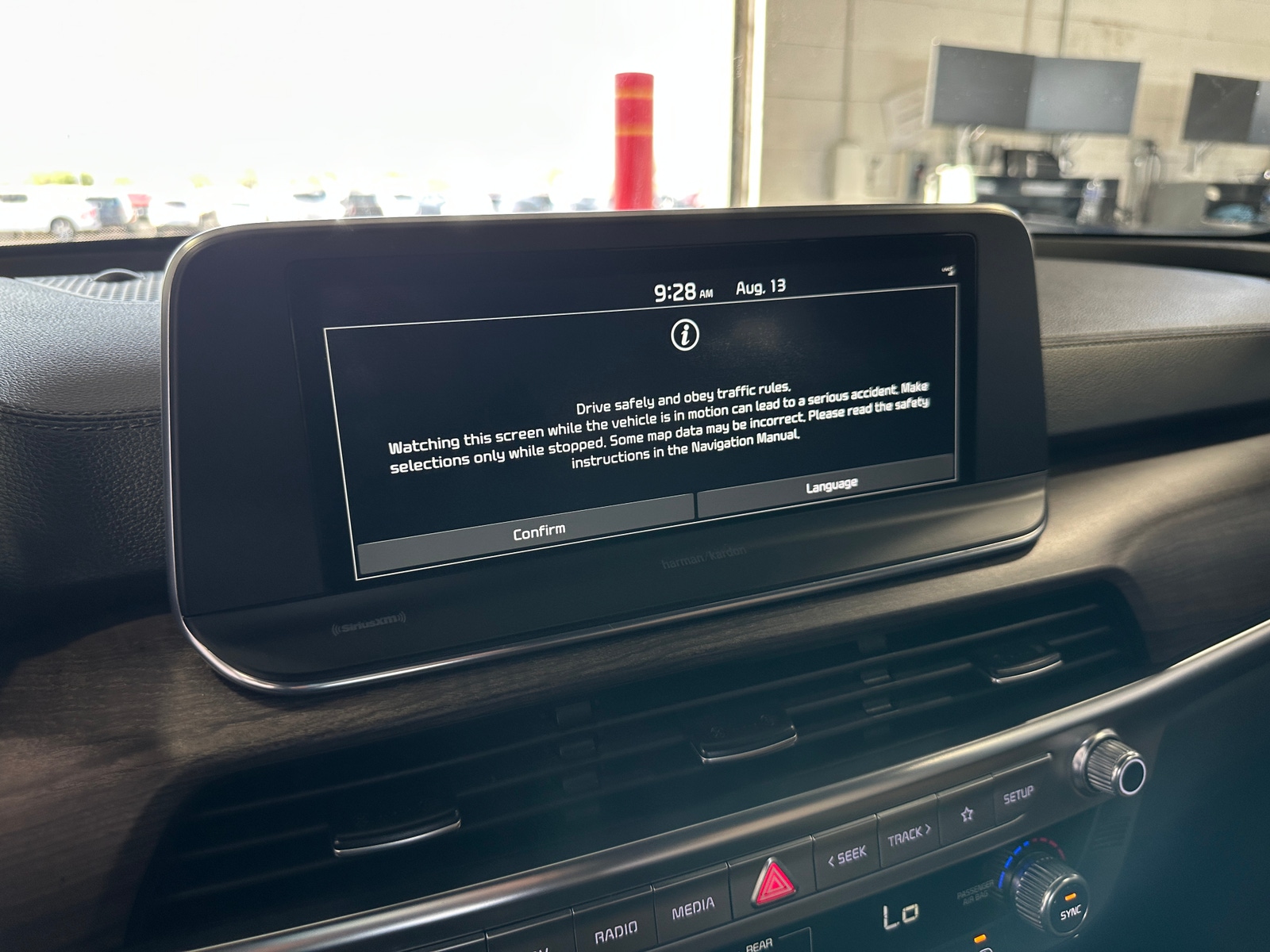 Thumbnail: 2020 Kia Telluride - 3