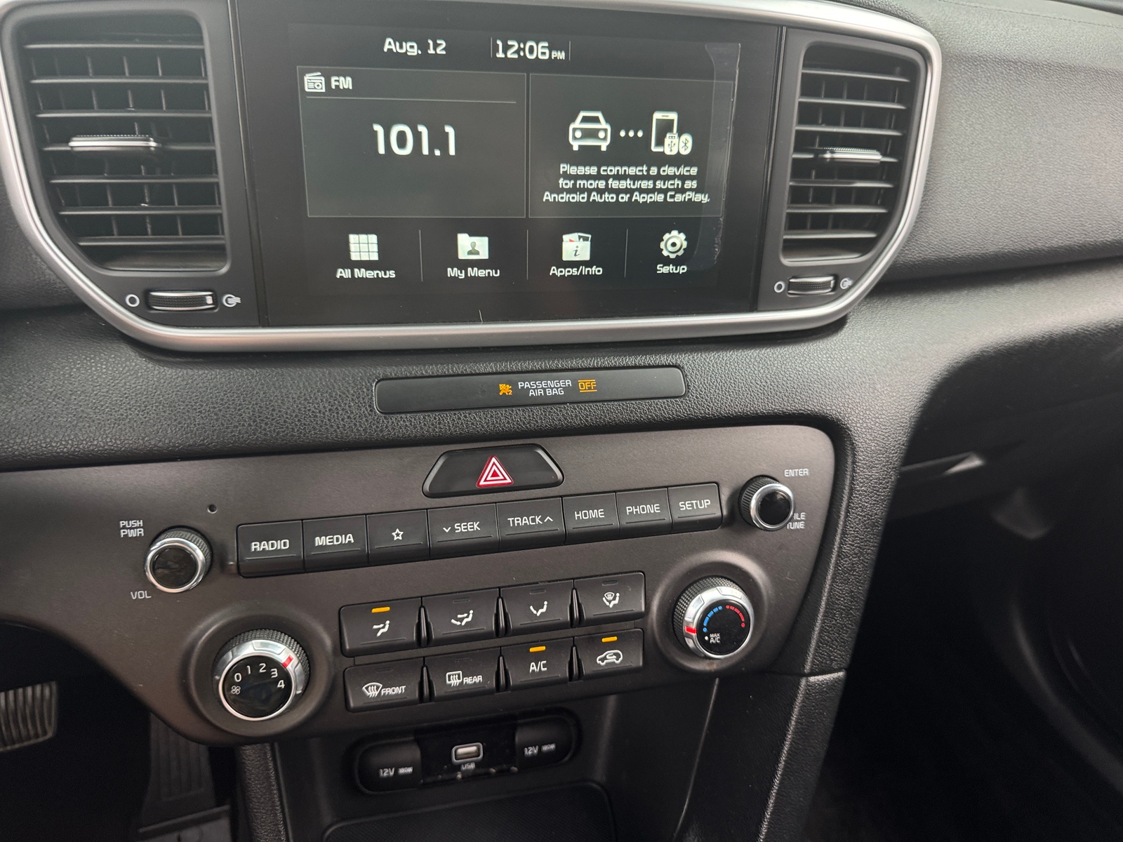 Thumbnail: 2020 Kia Sportage - 4