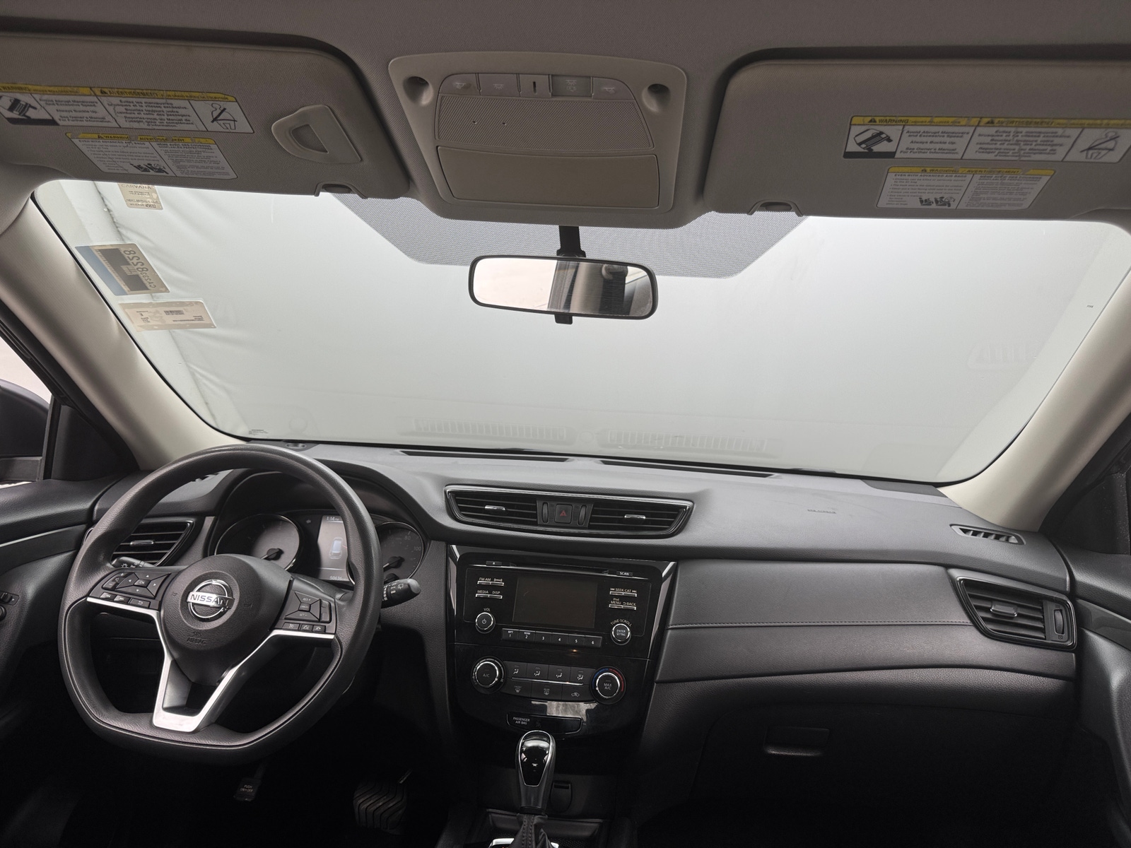 Thumbnail: 2017 Nissan Rogue - 3