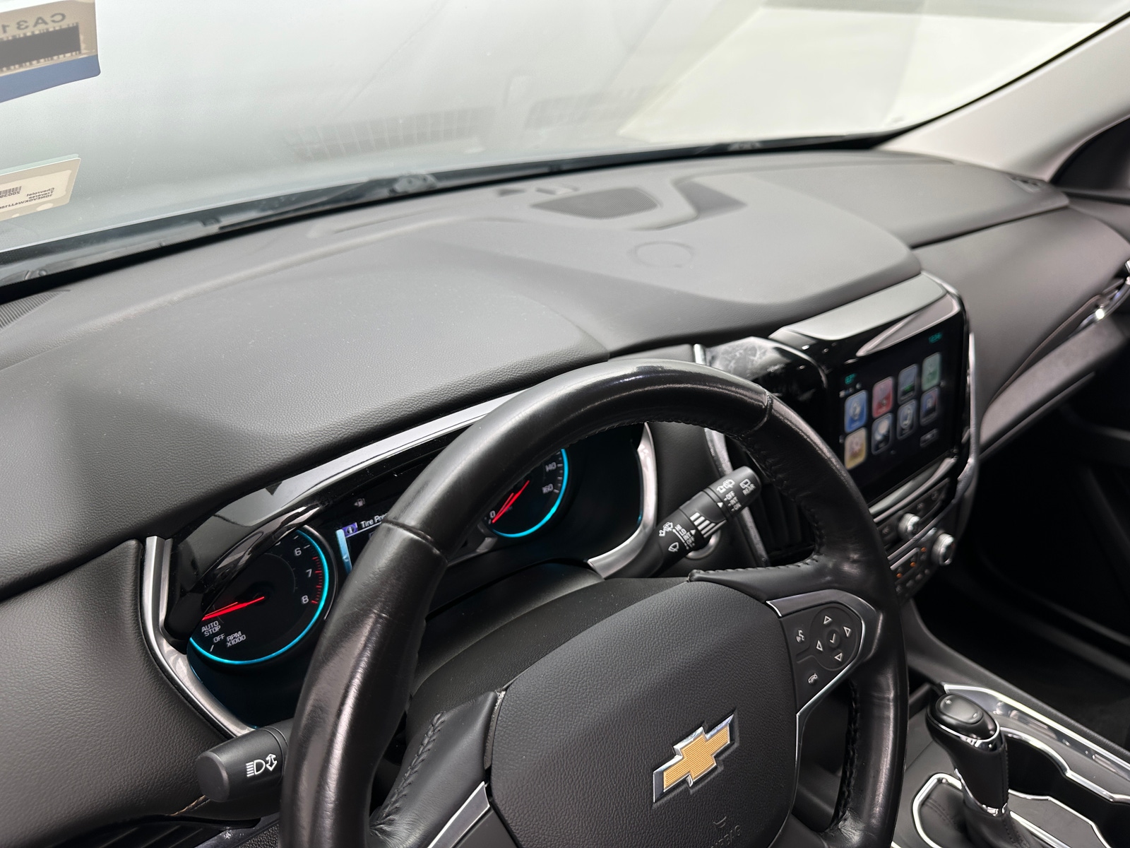 Thumbnail: 2018 Chevrolet Traverse - 3