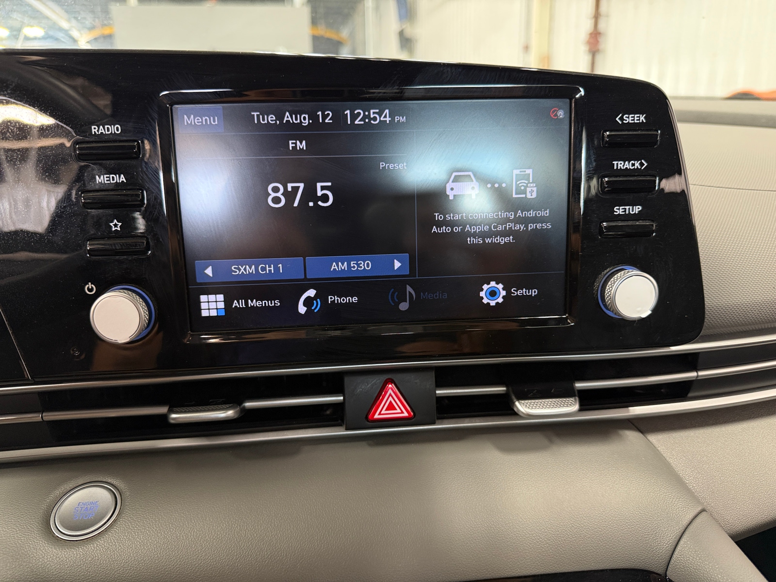 Thumbnail: 2021 Hyundai Elantra - 4