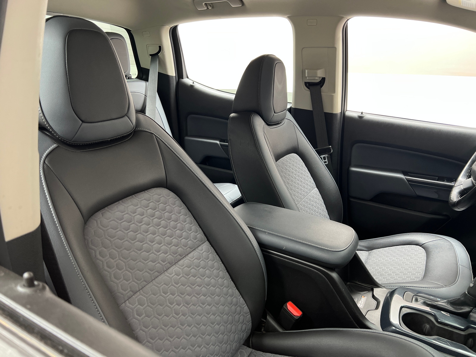 Thumbnail: 2019 Chevrolet Colorado - 2