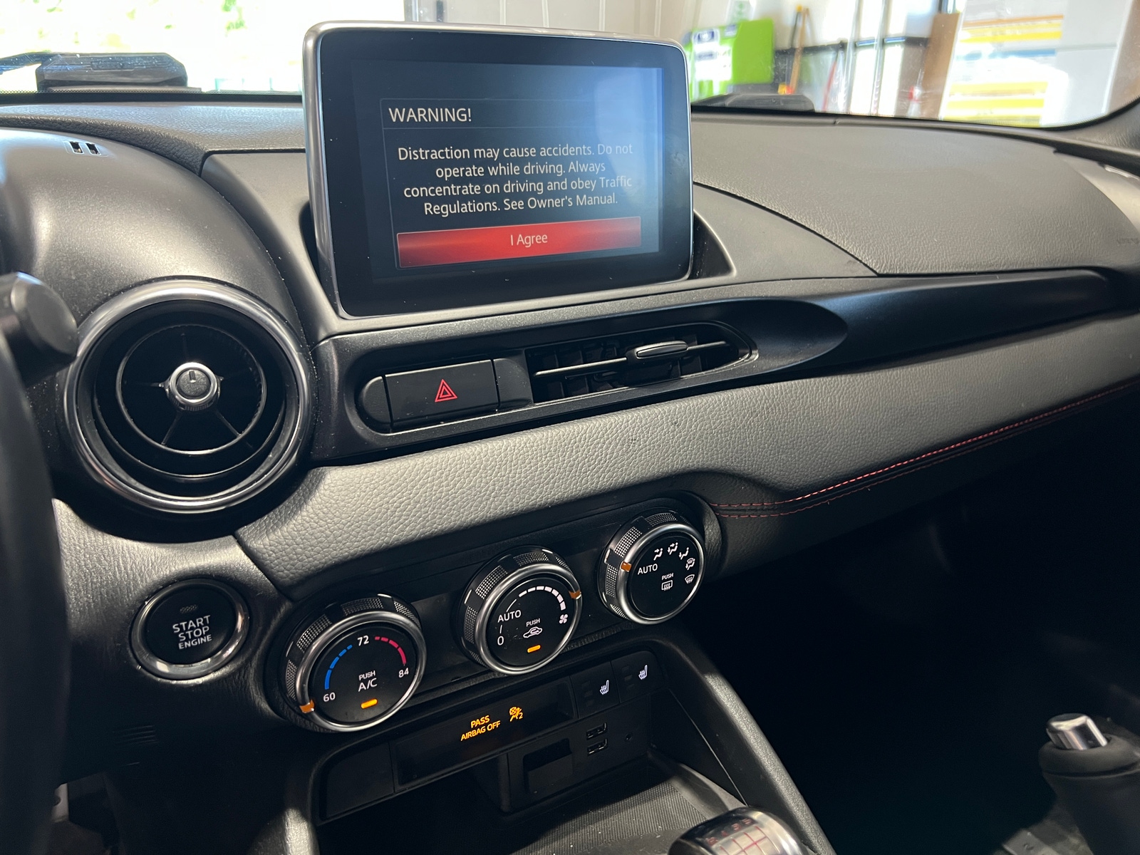 Thumbnail: 2019 Fiat 124 Spider - 3