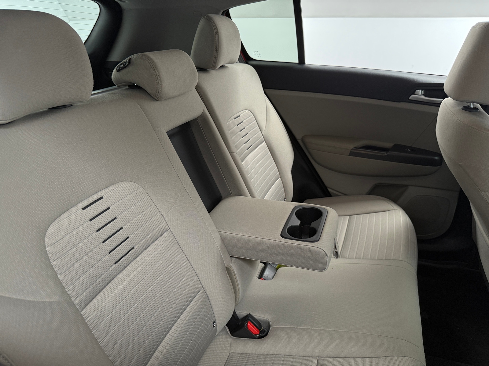 Thumbnail: 2021 Kia Sportage - 6