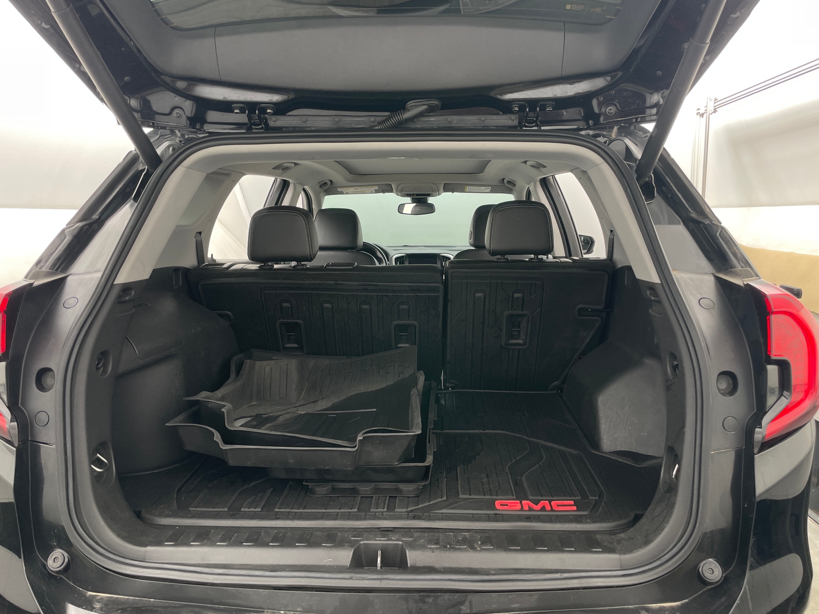 Thumbnail: 2022 GMC Terrain - 6