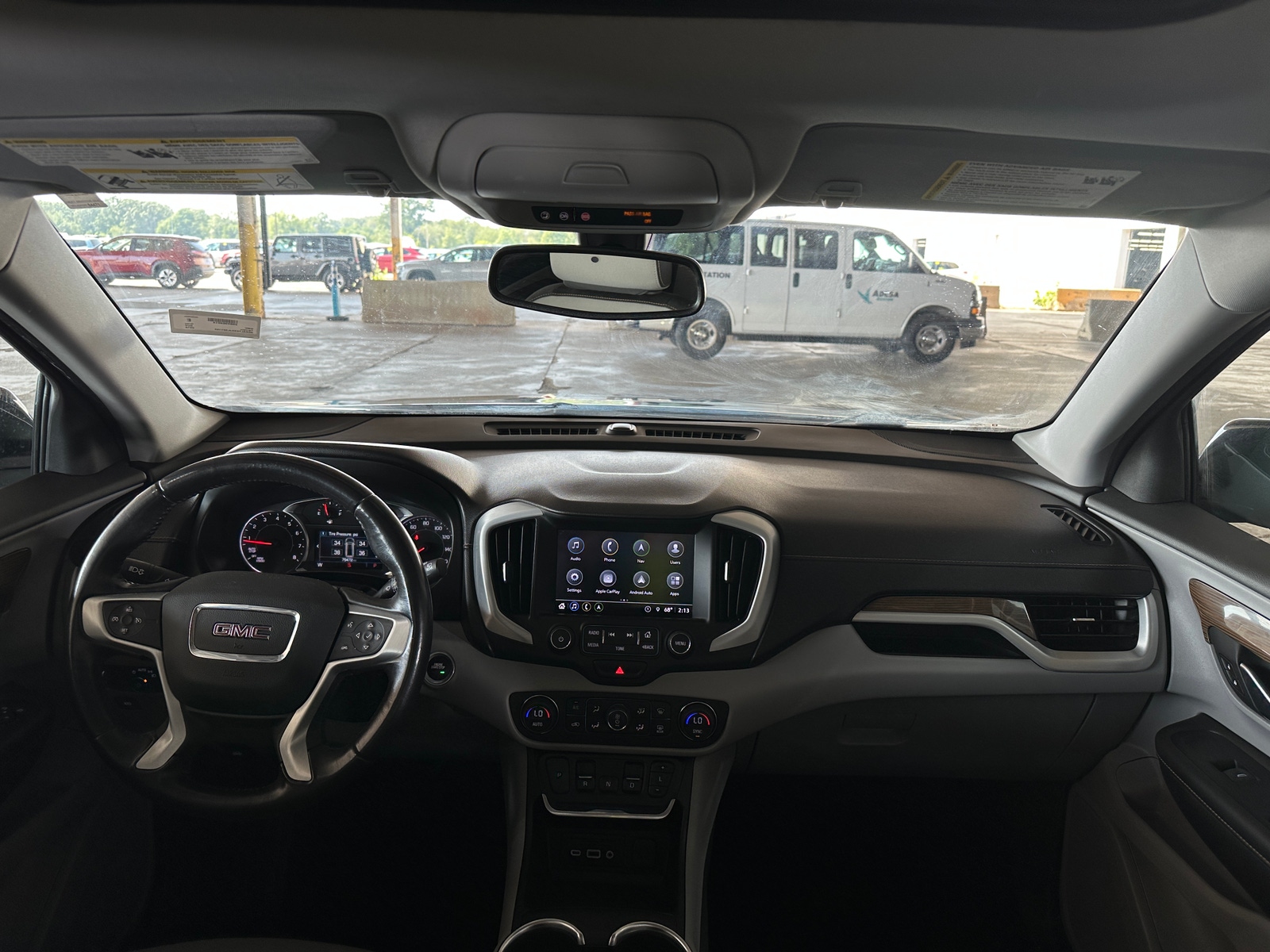 Thumbnail: 2018 GMC Terrain - 3