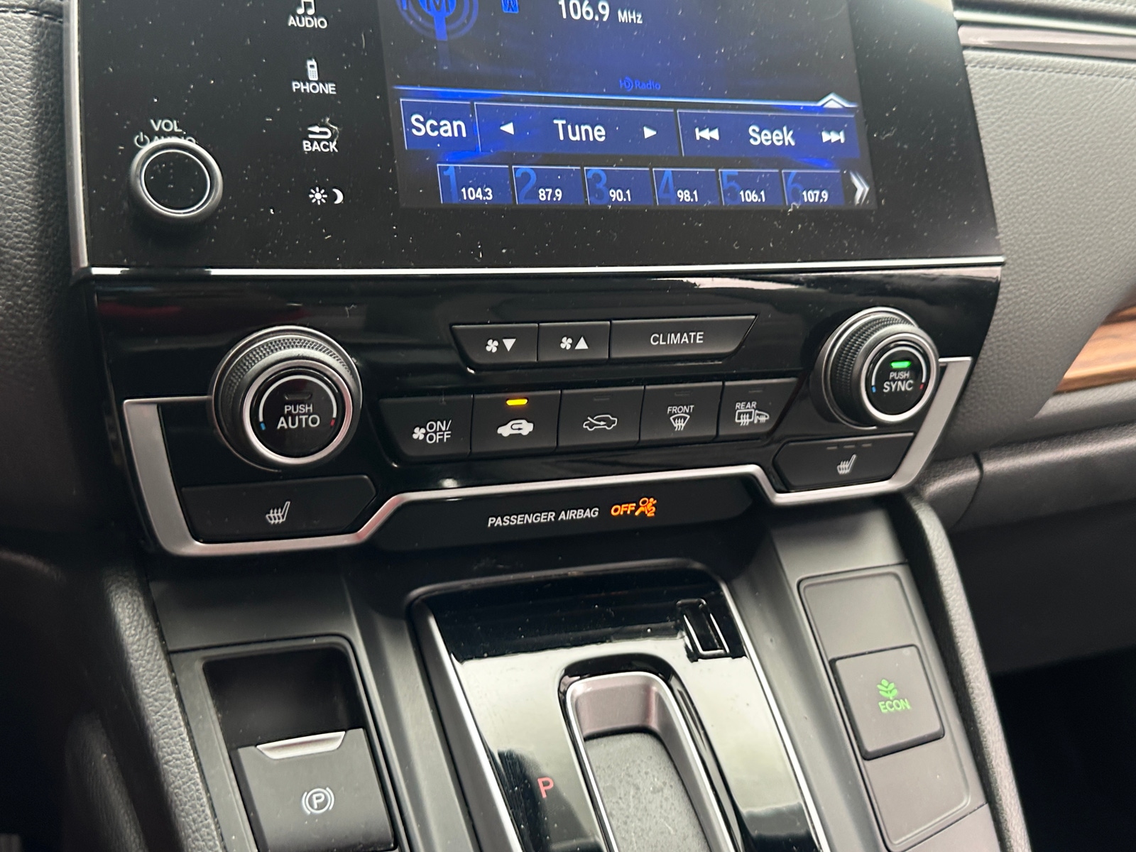 Thumbnail: 2017 Honda CR-V - 3