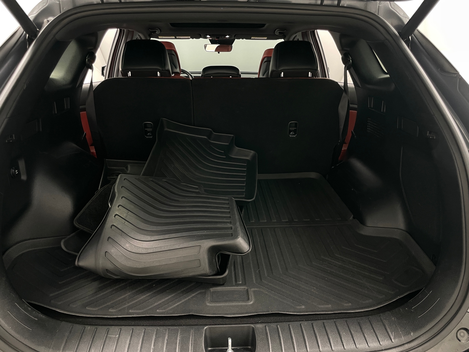 Thumbnail: 2023 Kia Sportage - 6