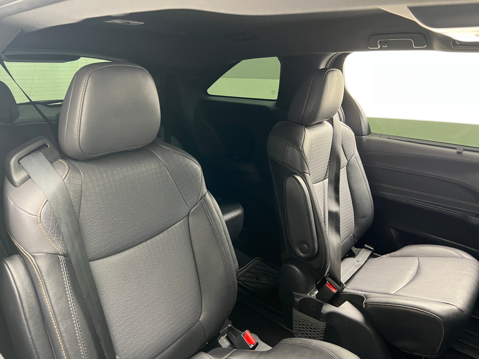 Thumbnail: 2023 Toyota Sienna - 5