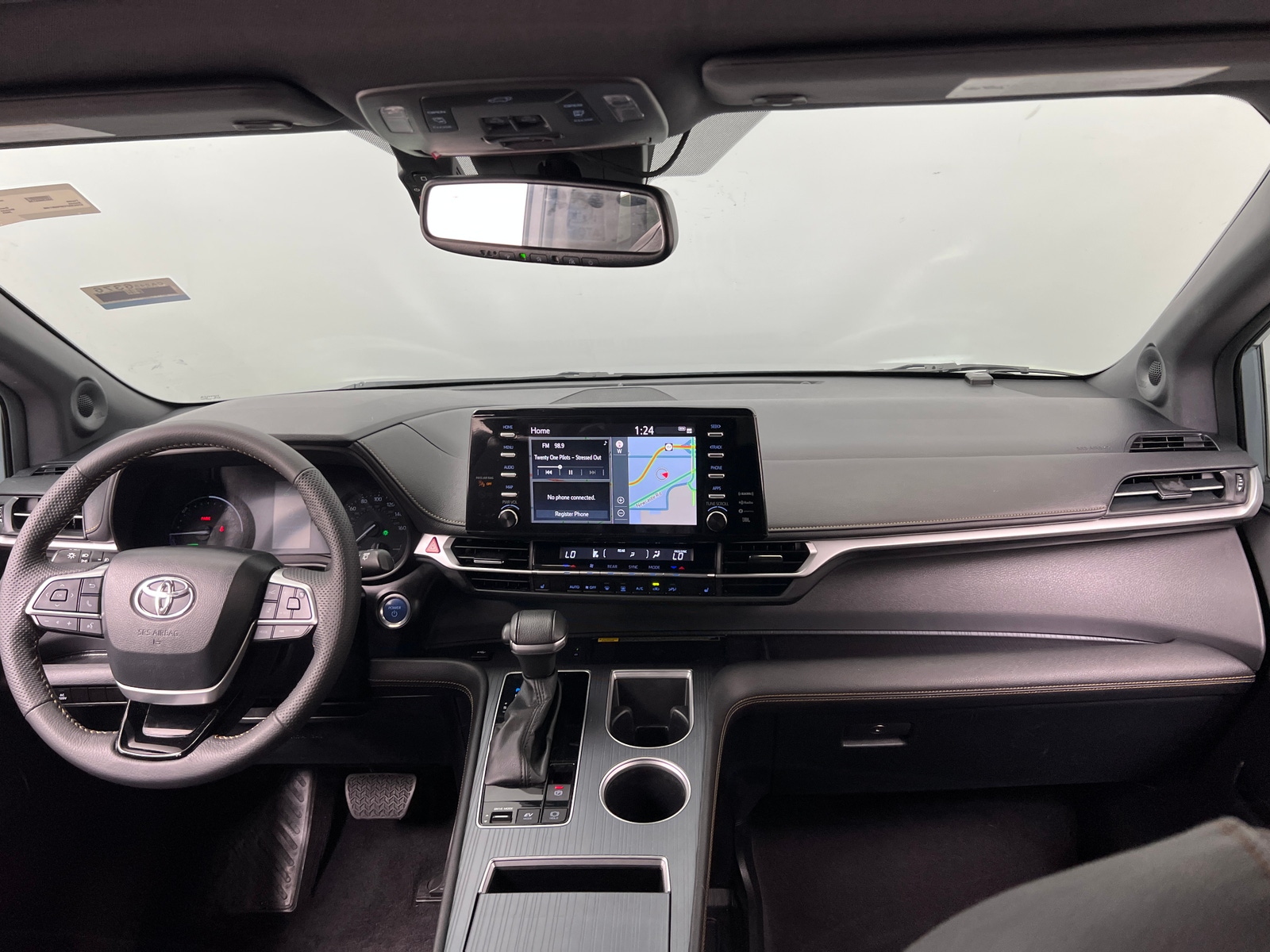 Thumbnail: 2023 Toyota Sienna - 2