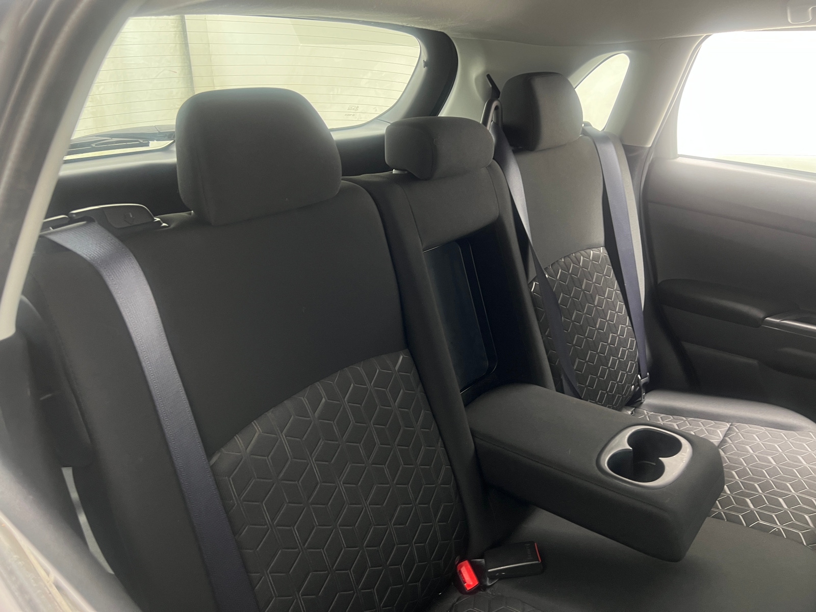 Thumbnail: 2023 Mitsubishi Outlander Sport - 6