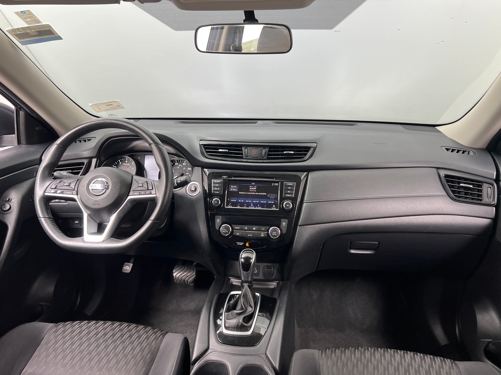 Thumbnail: 2018 Nissan Rogue - 3