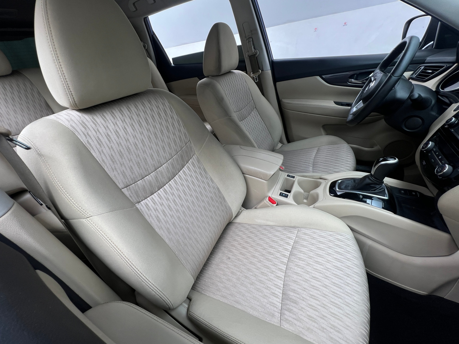 Thumbnail: 2020 Nissan Rogue - 2