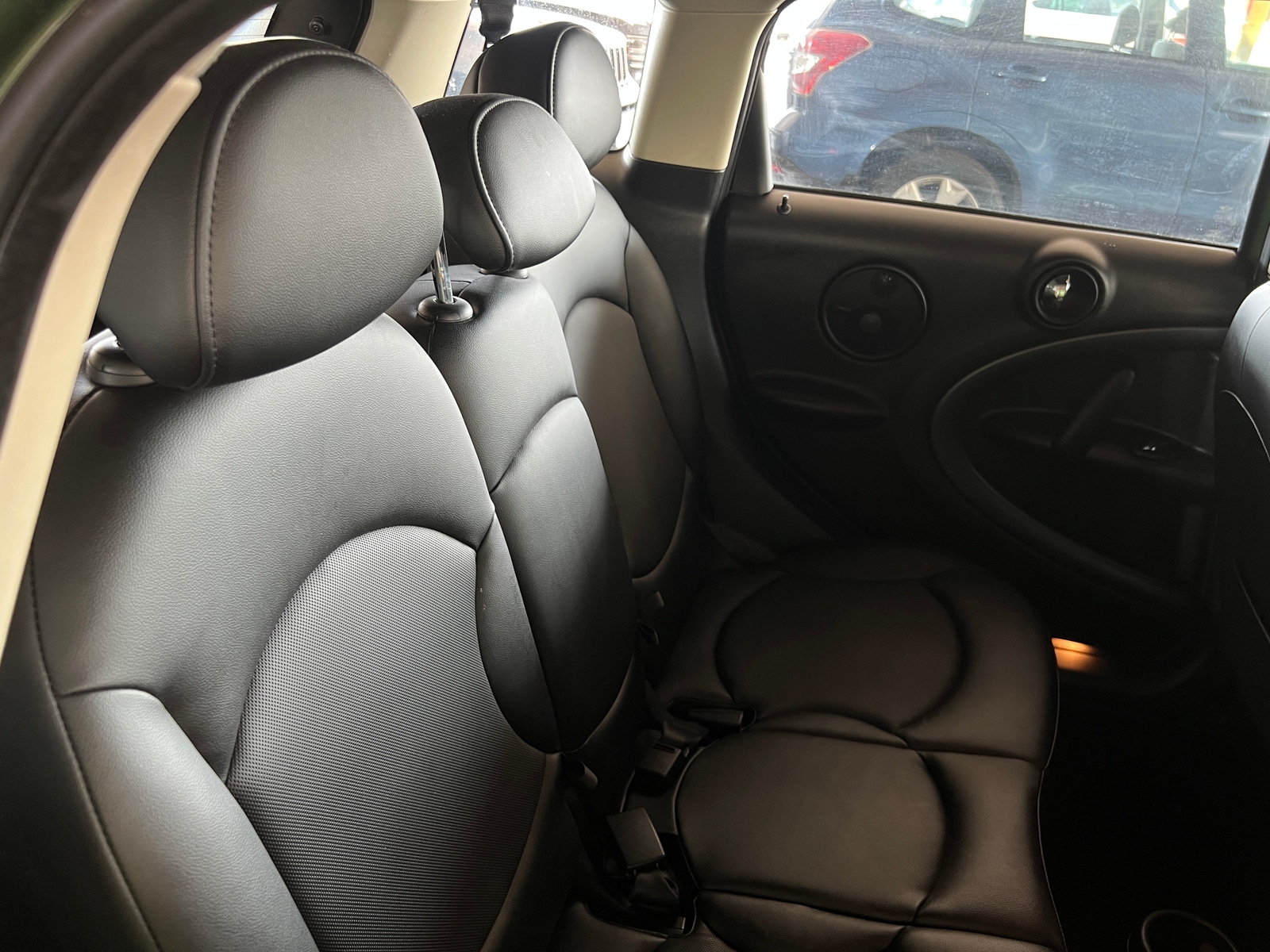 Thumbnail: 2015 MINI Cooper Countryman - 5