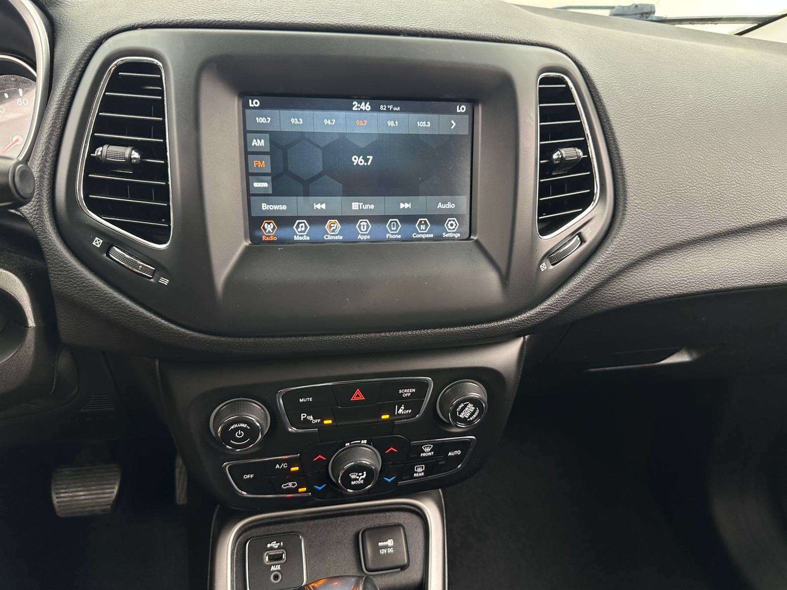 Thumbnail: 2020 Jeep Compass - 3