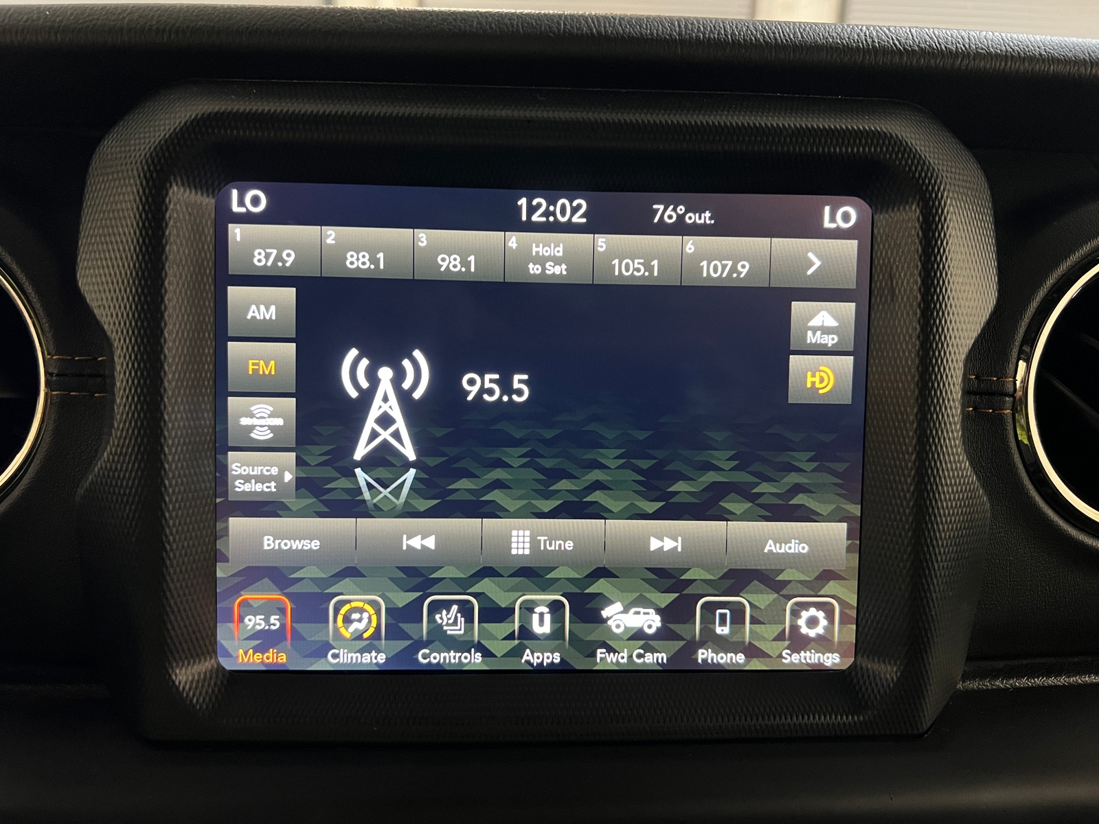 Thumbnail: 2021 Jeep Wrangler - 3