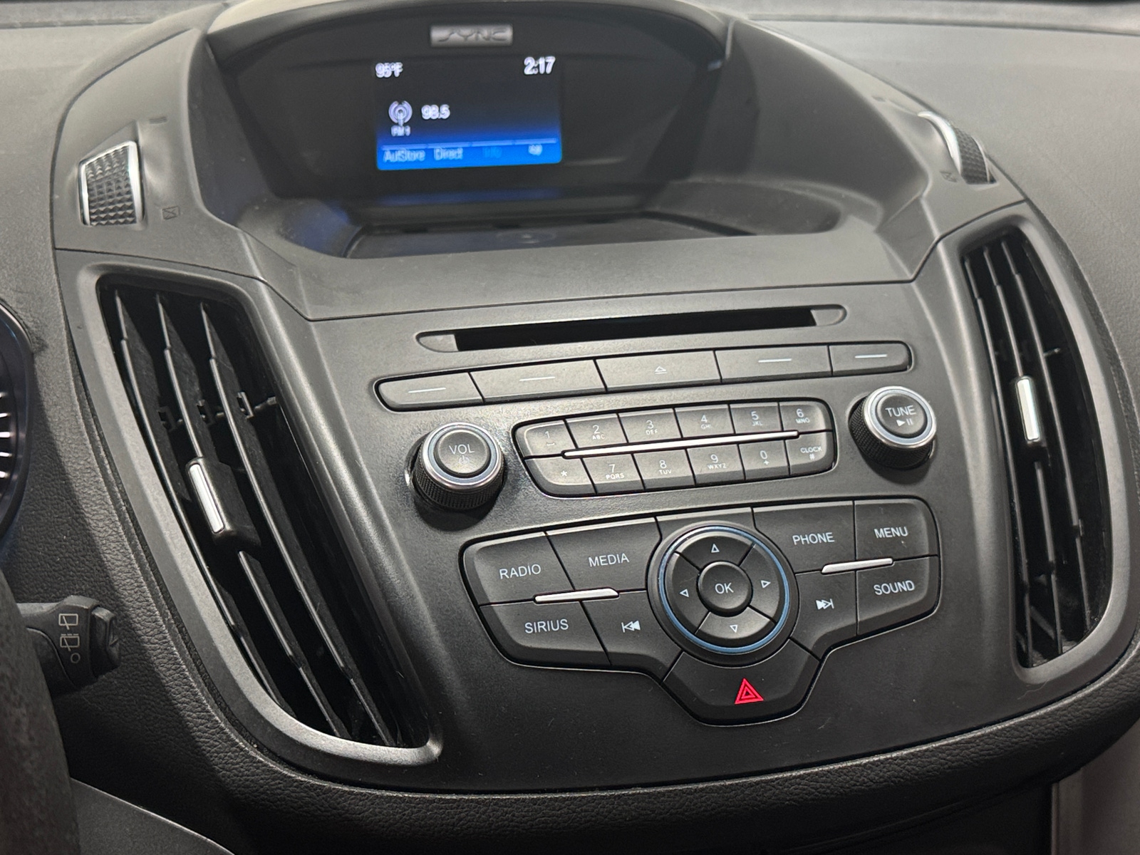 Thumbnail: 2017 Ford Escape - 4