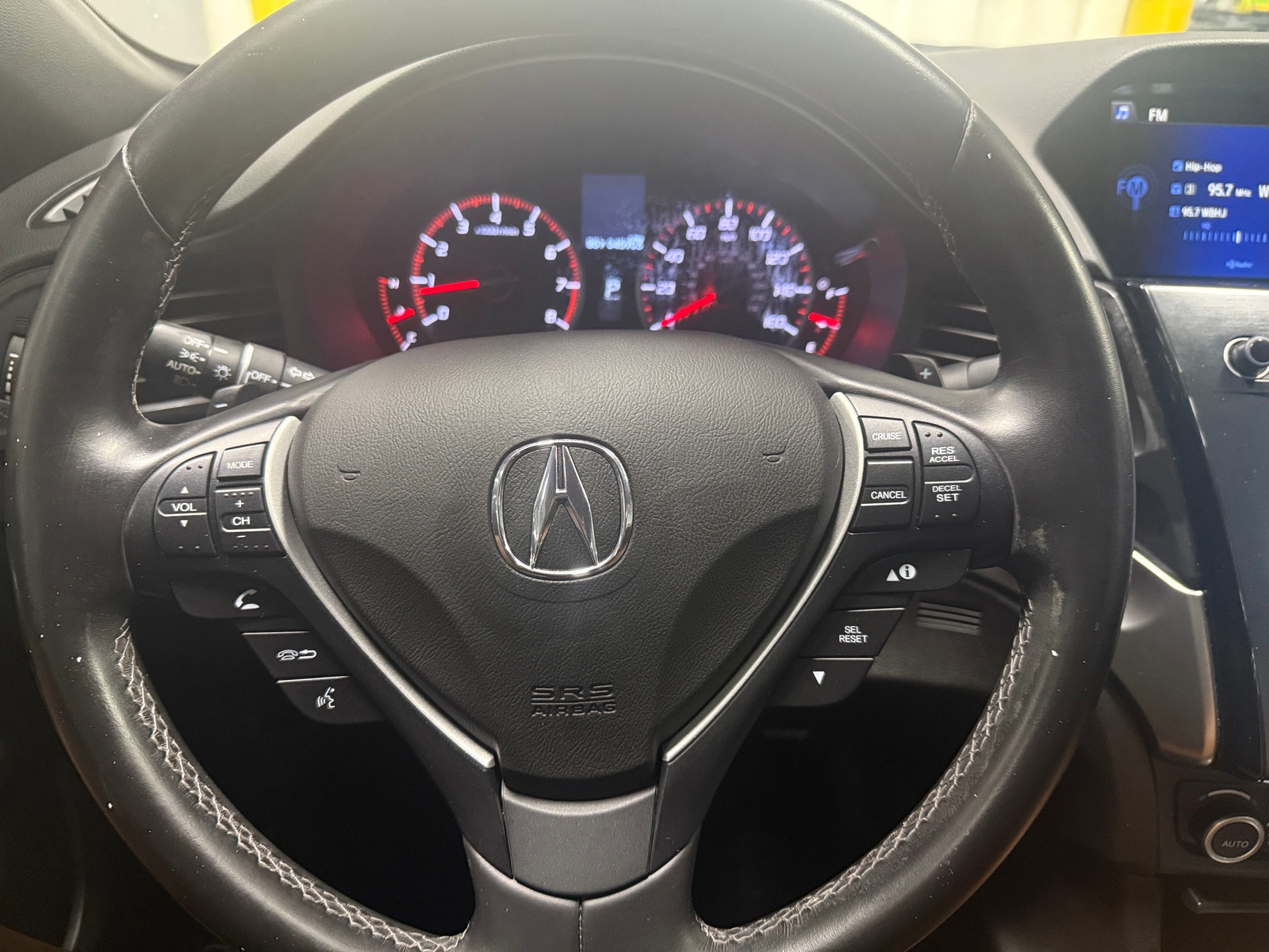 Thumbnail: 2018 Acura ILX - 4
