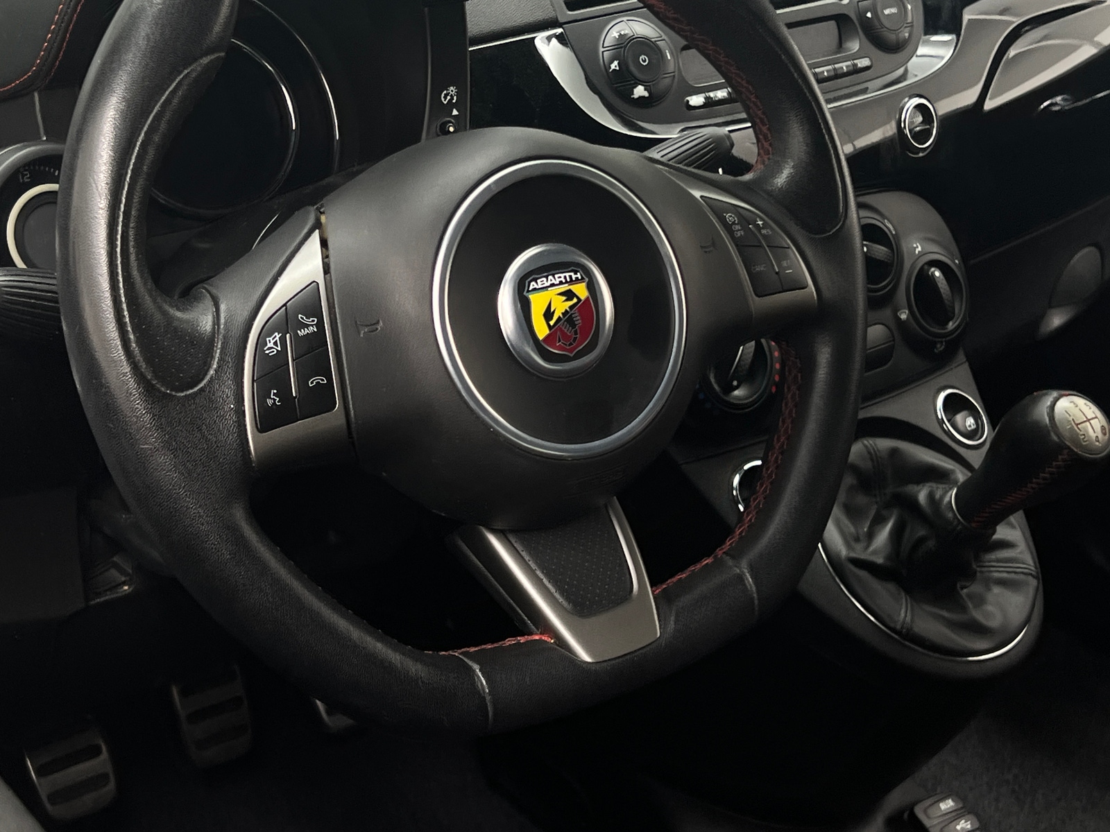 Thumbnail: 2015 Fiat 500 - 4