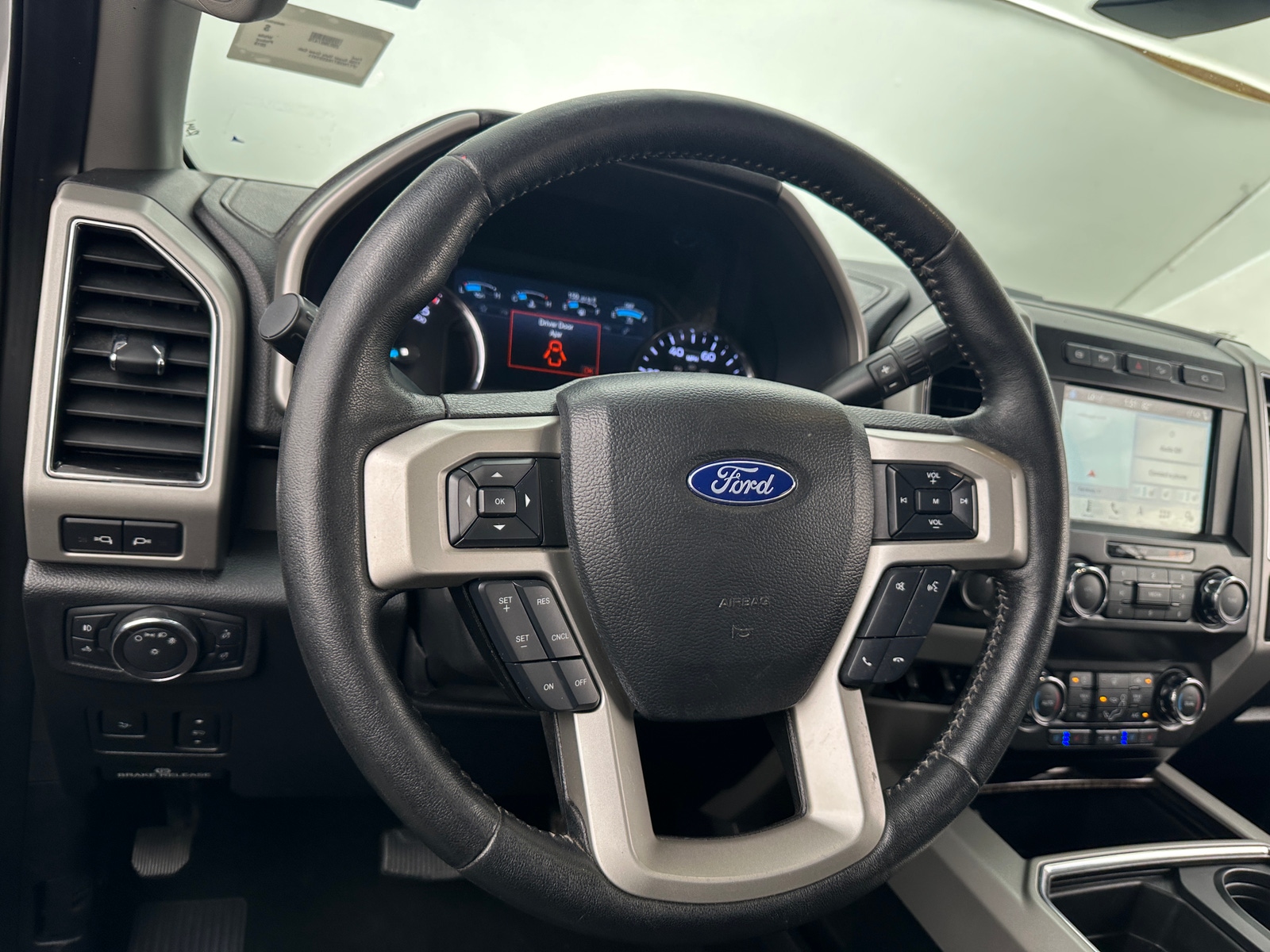 Thumbnail: 2019 Ford Econoline - 4