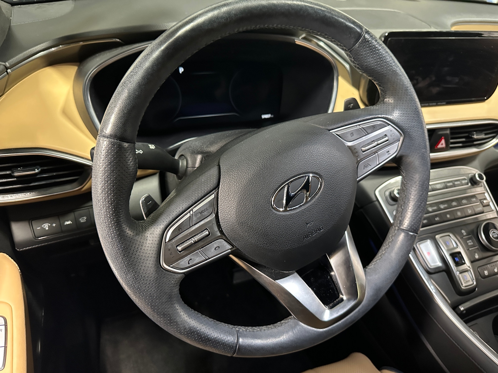 Thumbnail: 2023 Hyundai Santa Fe - 4