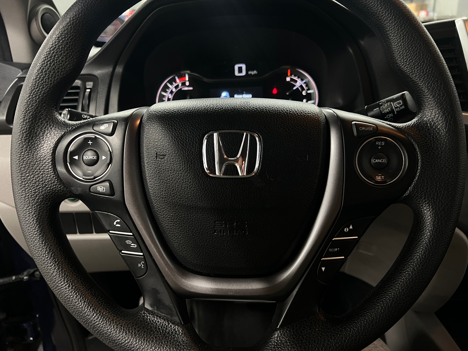 Thumbnail: 2018 Honda Pilot - 5