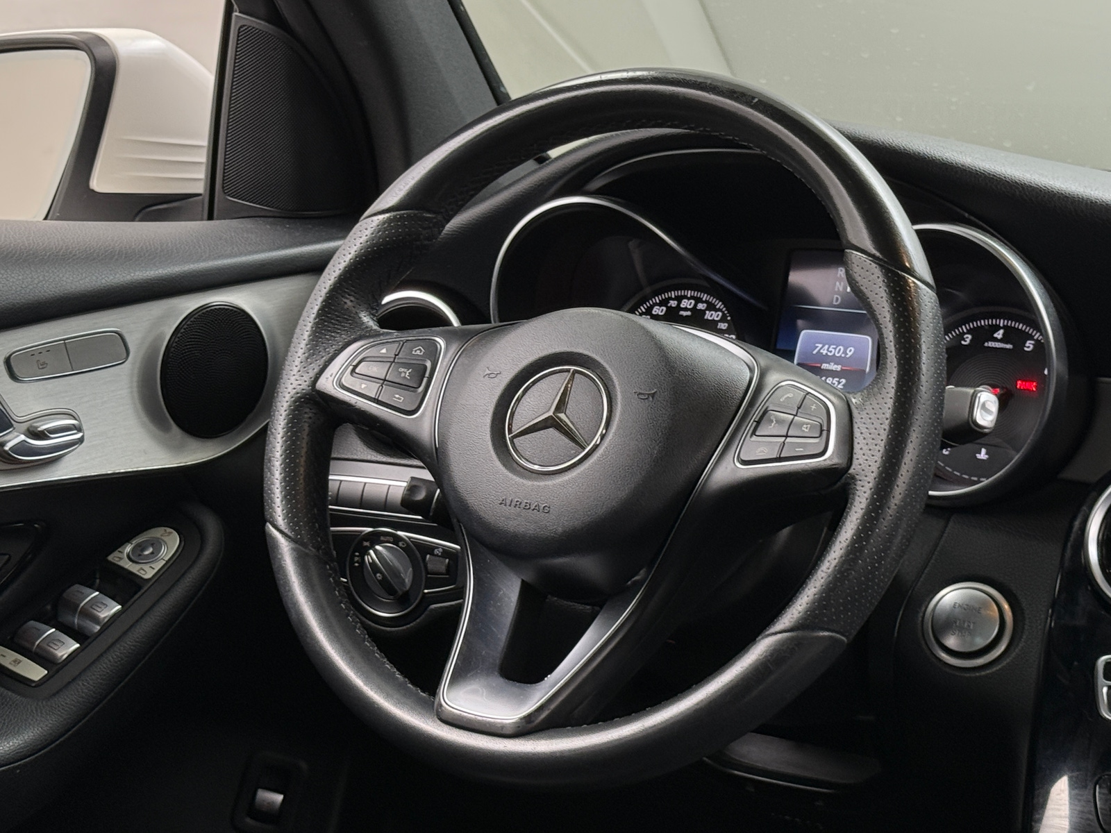 Thumbnail: 2018 Mercedes-Benz GLC - 4