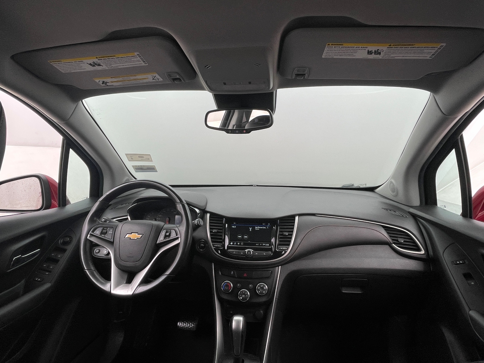 Thumbnail: 2019 Chevrolet Trax - 3