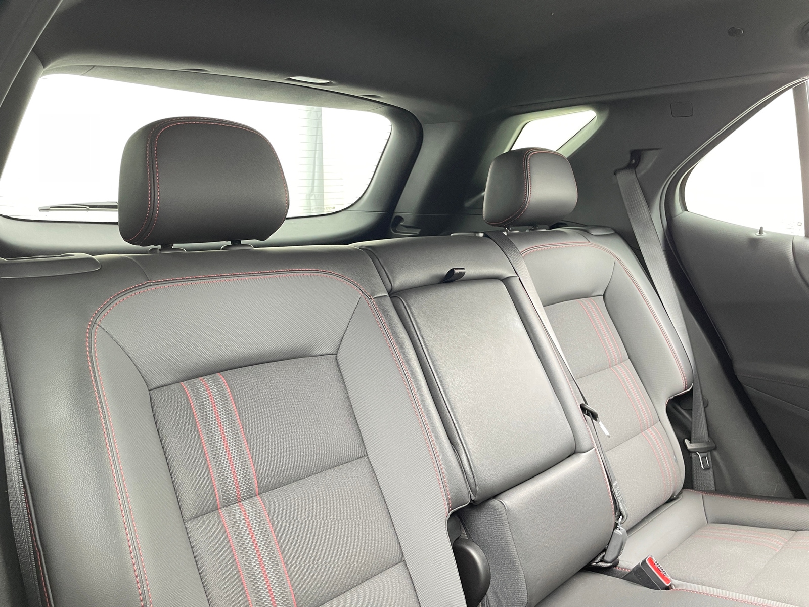 Thumbnail: 2022 Chevrolet Equinox - 6