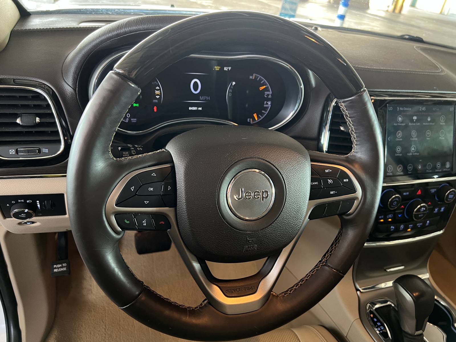 Thumbnail: 2021 Jeep Grand Cherokee - 4