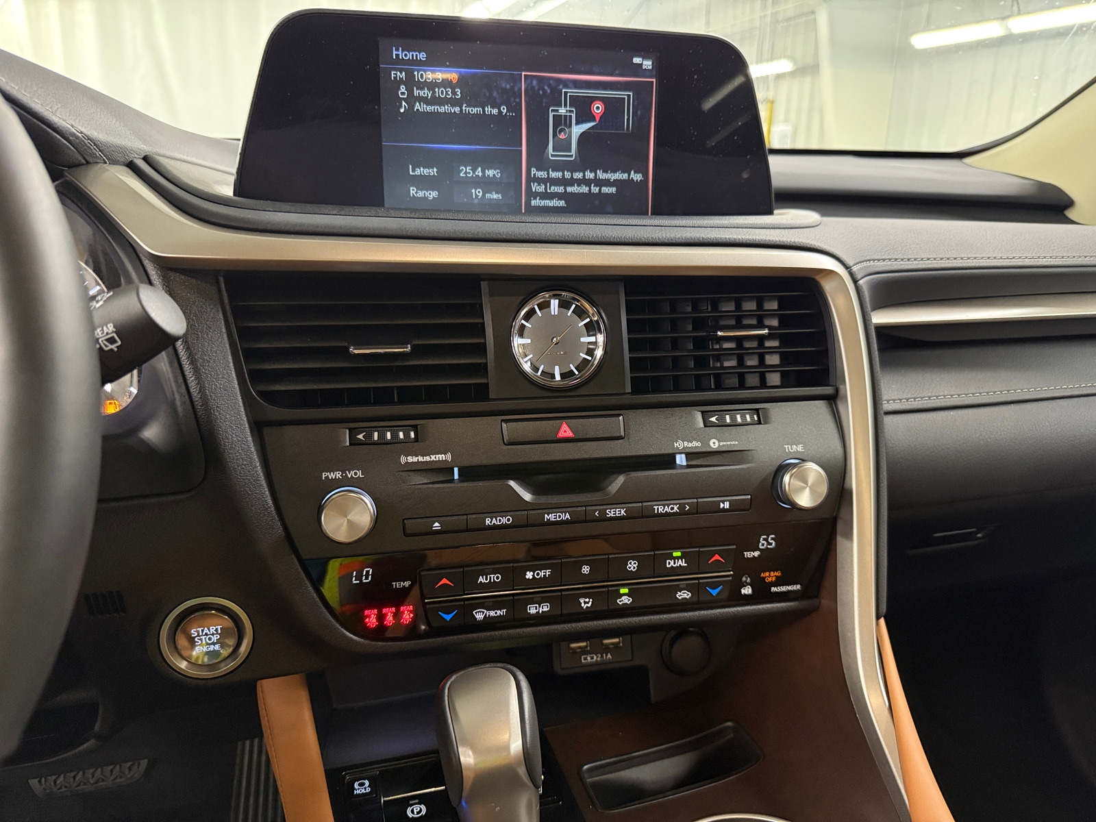 Thumbnail: 2022 Lexus RX - 3