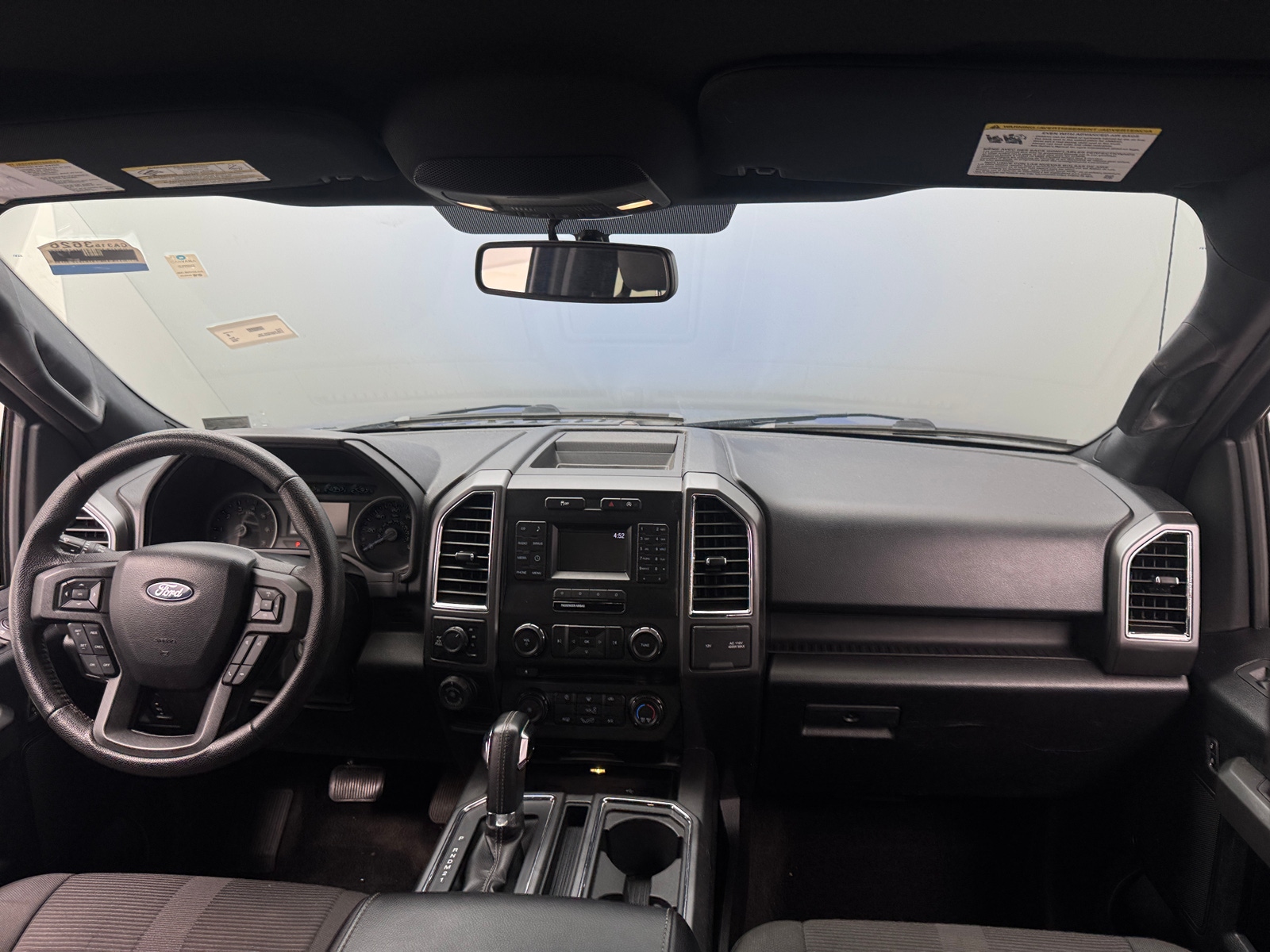 Thumbnail: 2016 Ford Econoline - 3