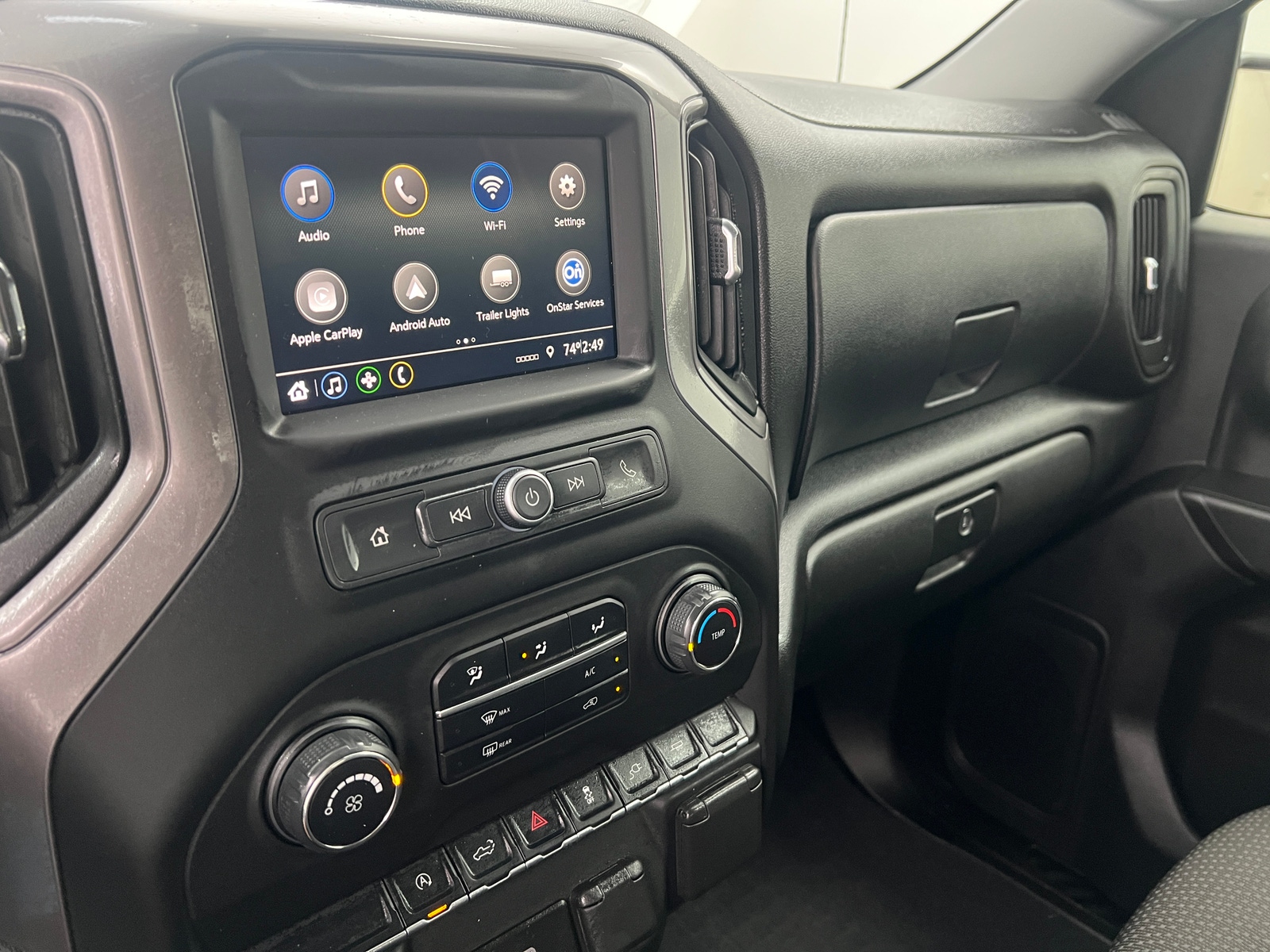 Thumbnail: 2020 Chevrolet Silverado 1500 - 4
