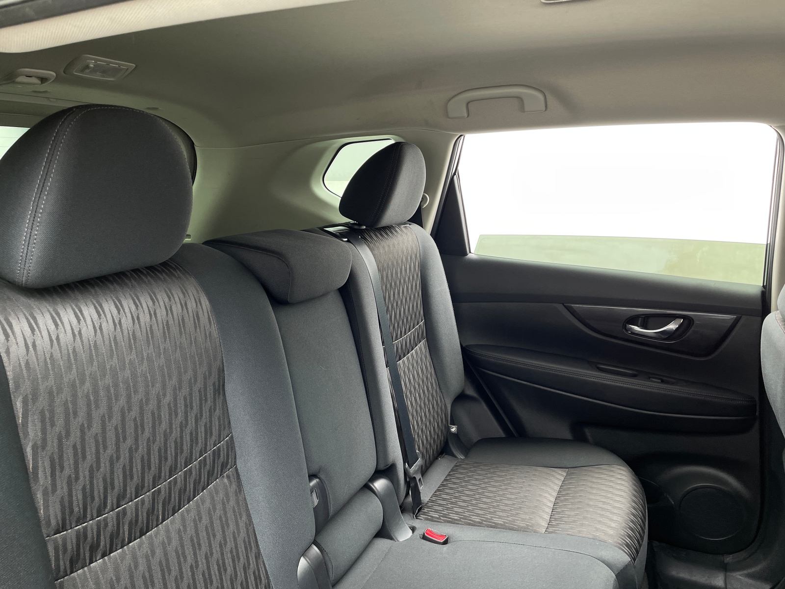 Thumbnail: 2019 Nissan Rogue - 6