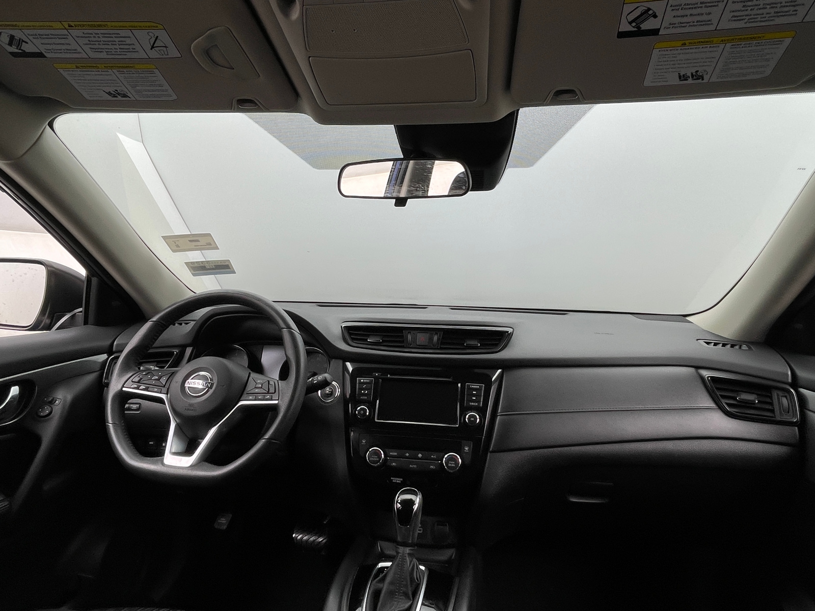 Thumbnail: 2019 Nissan Rogue - 3